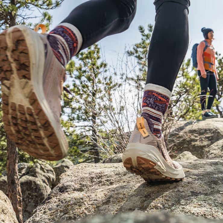 Smartwool Merino - Women's Hike Dragon Stitch Mid Crew Socks - Image 4