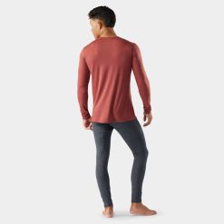 Alternative view of Smartwool Merino - Men's Classic All-Season Merino Base Layer Crew