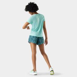 Alternative view of Smartwool Merino - Women's Active Mesh Short Sleeve