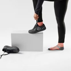 Alternative view of Smartwool Merino - Women's Bike Ankle Socks