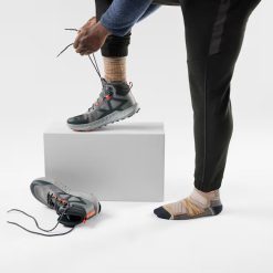 Alternative view of Smartwool Merino - Hike Mountain Range Pattern Crew Socks