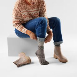 Alternative view of Smartwool Merino - Women's Everyday Cozy Popcorn Cable Crew Socks
