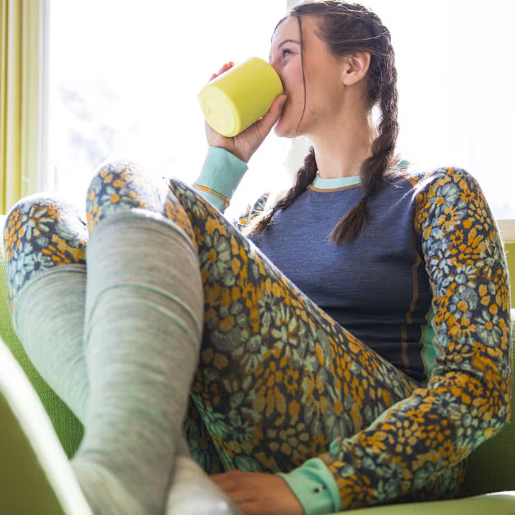 Smartwool Merino - Women's Classic Thermal Merino Base Layer Colorblock Crew - Image 4