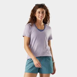 Smartwool Merino - Women's Active Ultralite V-Neck Short Sleeve